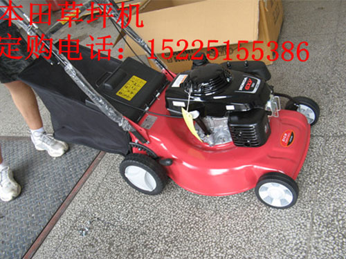 高檔草坪機(jī)，新型草坪機(jī)，草坪割草機(jī)說明